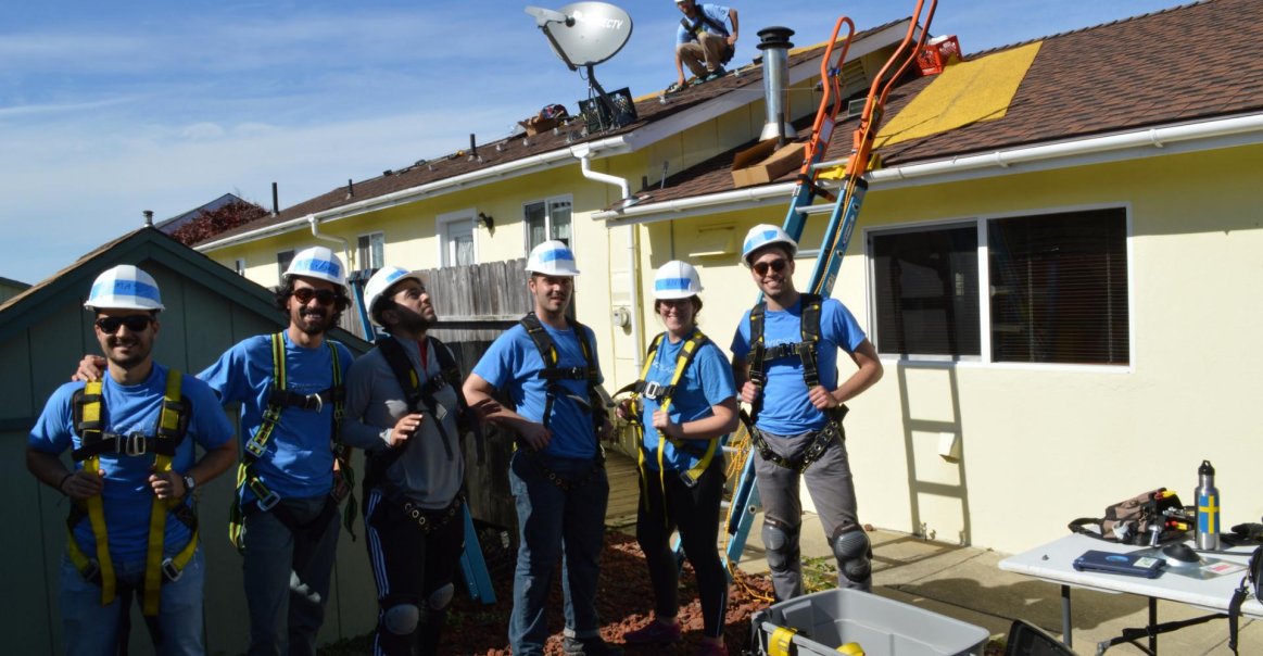 The Greentech RenewablesSolar team on site