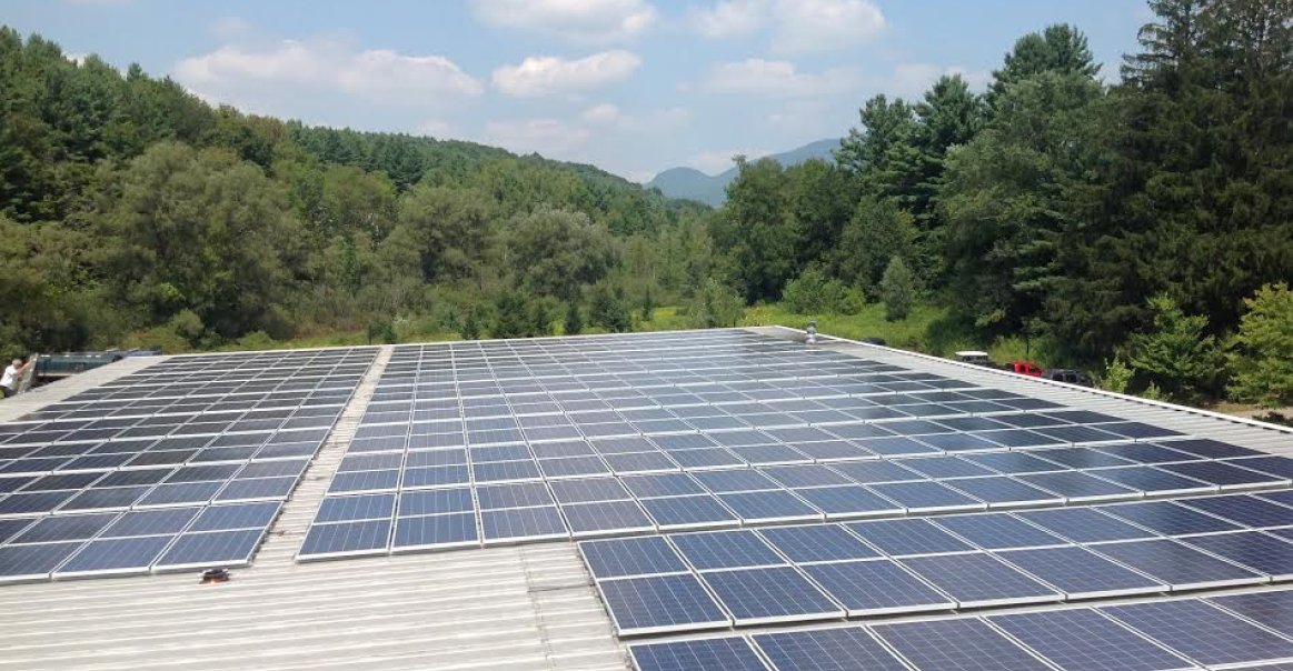 102 kW installation at the Manchester car dealership 